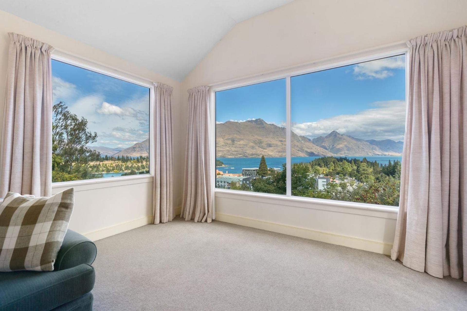 Queenstown Peaks Exterior photo