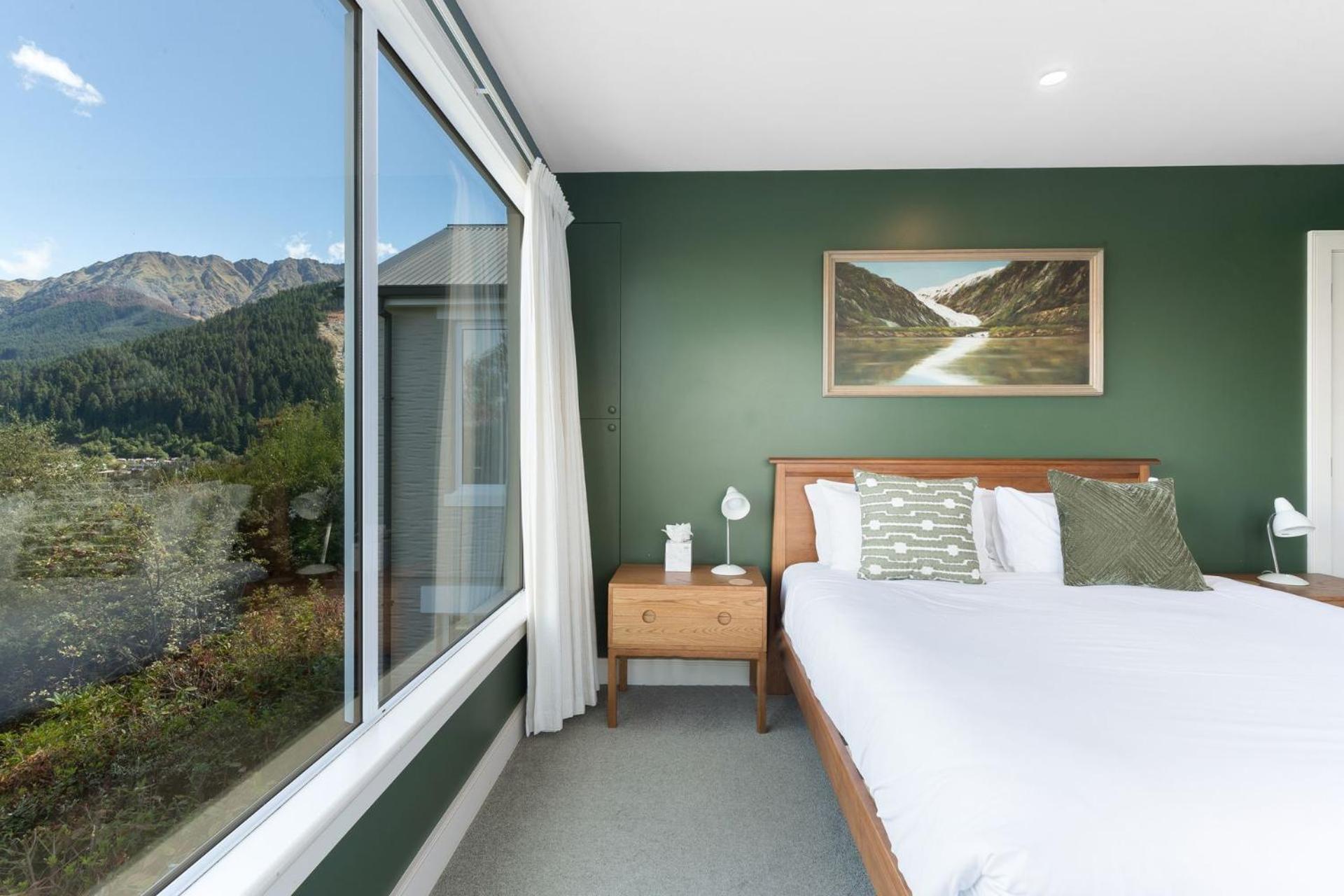 Queenstown Peaks Exterior photo